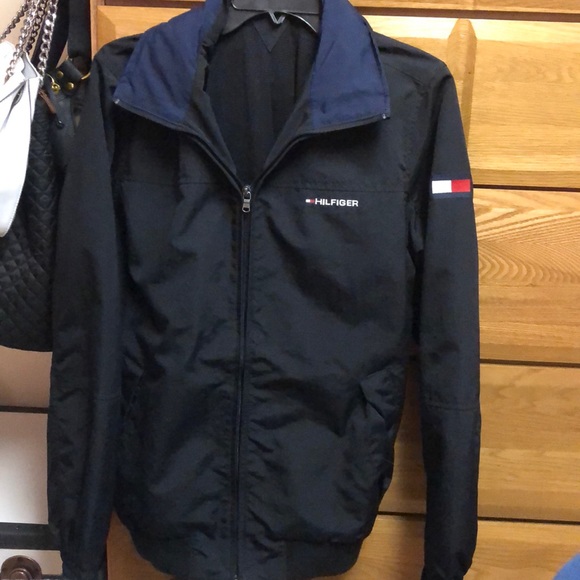 lightweight tommy hilfiger jacket